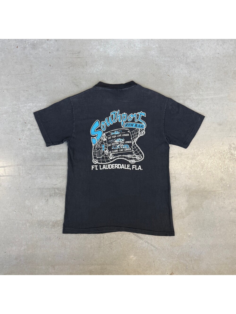 Vintage 1980s Southport Raw Bar Florida Comedy Graphic T-Shirt Black Medium